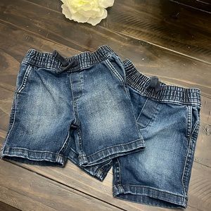 3/$10 Set of 2 Garanimals Blue Jean Short size Boys 2T